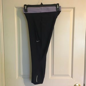 Nike Dri-Fit Navy Crops (Small)